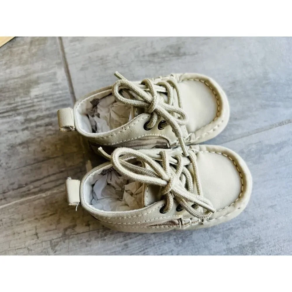 Baby Gap Mid Top Tan Khaki Moccasins Soft Sole Crib Shoes Sneakers Boys 6-12m 3